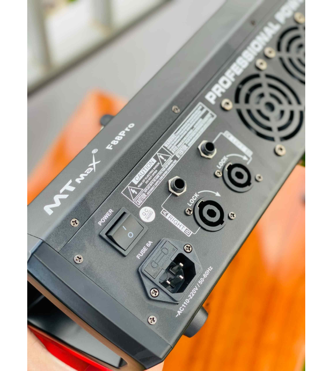 Mixer MTMAX F88Pro Đẩy Liền Vang Liền Mixer Công Suất 8 Cổng Micro Chỉnh Equalizer 99 Hiệu Ứng DSP